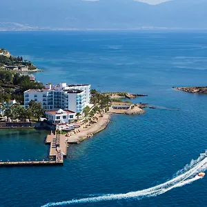 Le Bleu & 5* Kusadası