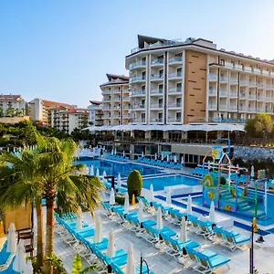 Ramada & Golf 5* Kusadası