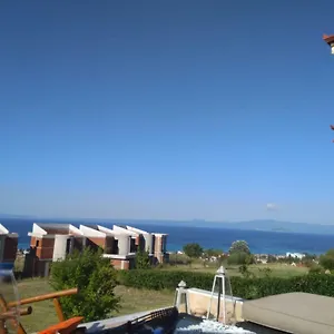 https://villa-de-nape.hotelschalkidiki.net